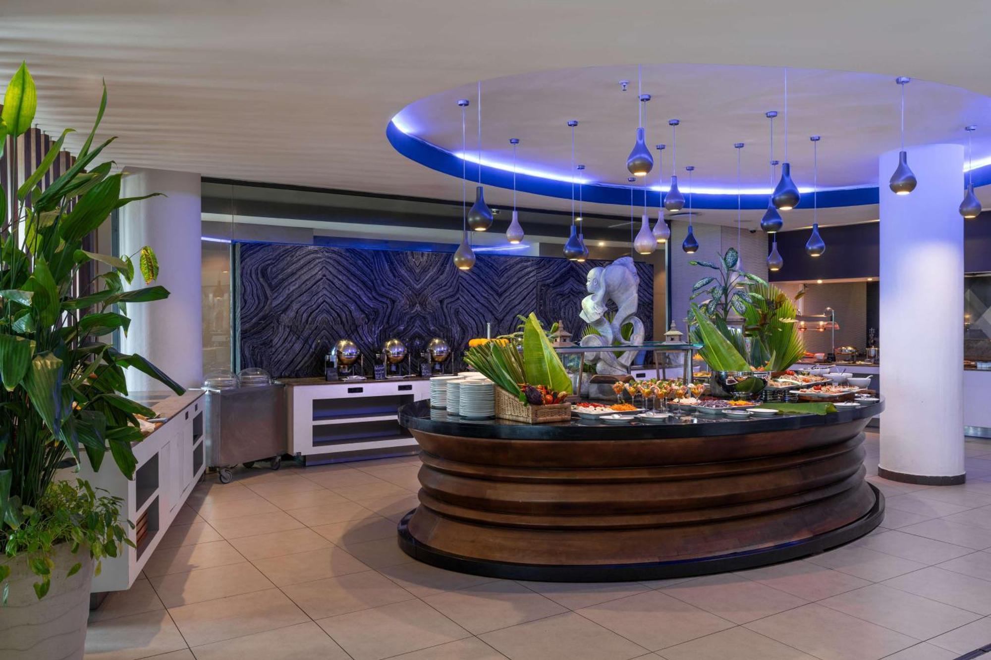 Radisson Blu Okoume Palace Hotel, Libreville Zewnętrze zdjęcie