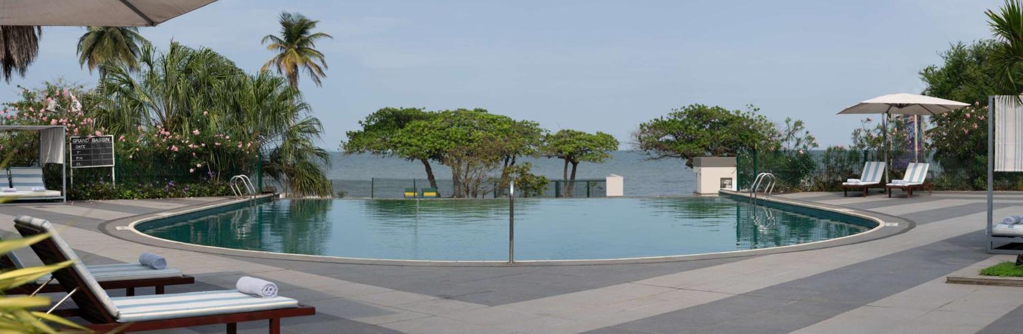 Radisson Blu Okoume Palace Hotel, Libreville Zewnętrze zdjęcie